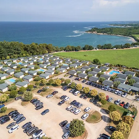 Eurocamp Mobile Homes Kastanija *