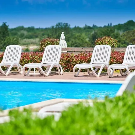 Eurocamp Mobile Homes Kastanija Camping *