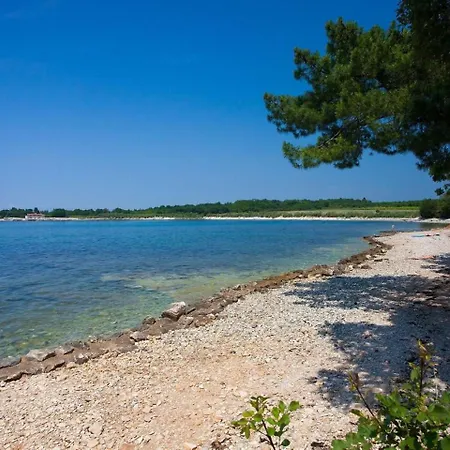 Parque de Campismo Eurocamp Mobile Homes Kastanija Novigrad Istria