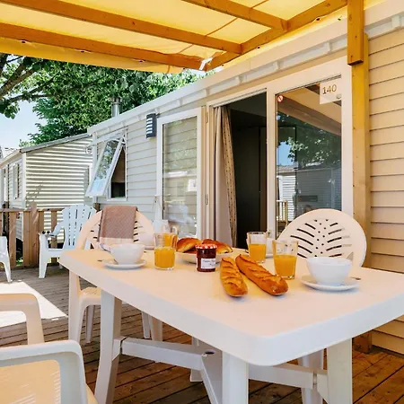 Eurocamp Mobile Homes Kastanija Campsite Novigrad (Istria)